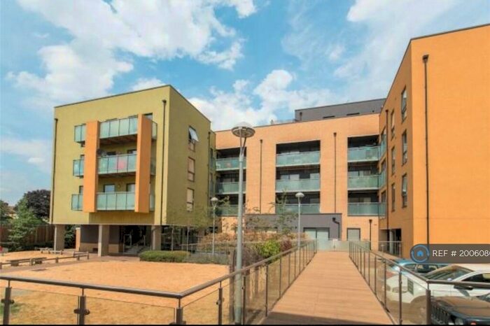 1 Bedroom Flat To Rent In Scenix House, London, E18