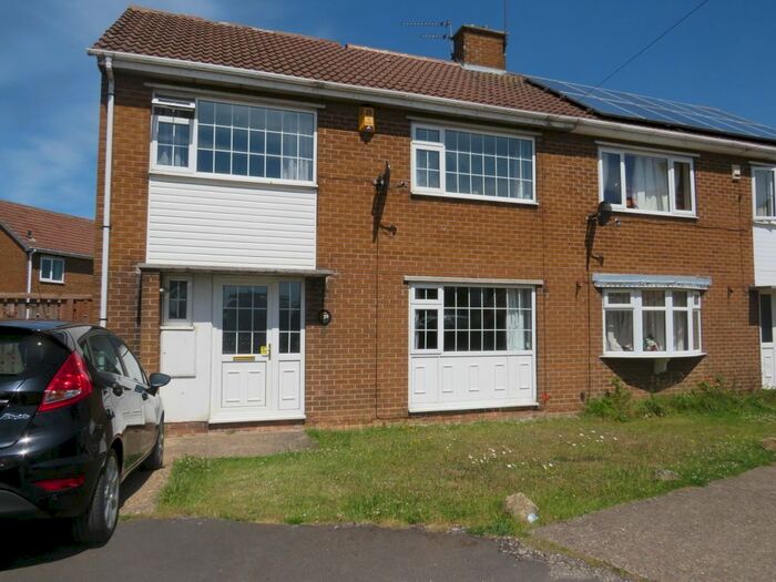 3 Bedroom Property To Rent In Milton Road, Dinnington, Sheffield, S25