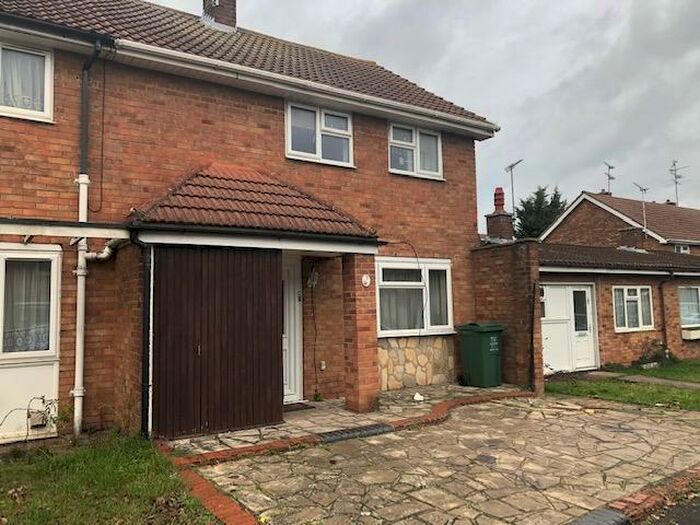 2 Bedroom House To Rent In Fryerns, Basildon, SS14