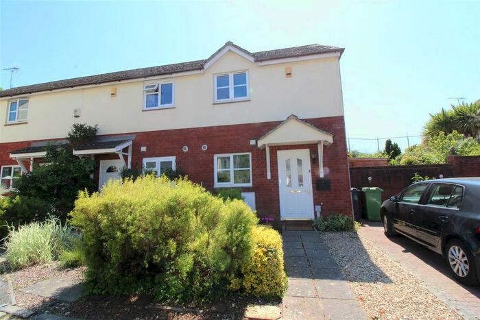 2 Bedroom Property To Rent In Castle Mount, Exeter, EX4