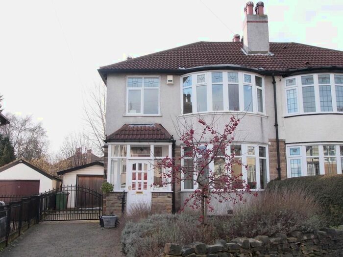 3 Bedroom Semi-Detached House To Rent In Oakwell Gardens, Roundhay, Leeds, LS8