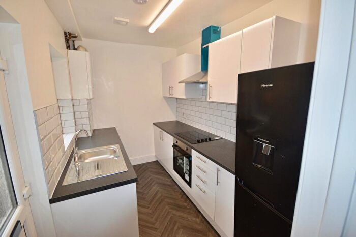 3 Bedroom House To Rent In Shoreham Street, Sheffield, South Yorkshire, S2