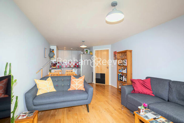 2 Bedroom Apartment To Rent In Argyll Road, Woolwich, SE18