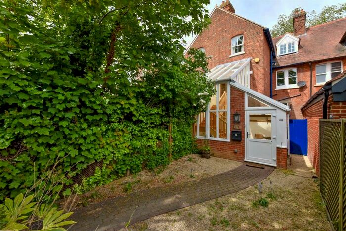 2 Bedroom Apartment To Rent In South Parade, Oxford, OX2