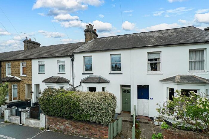 3 Bedroom House For Sale In Oswald Road, St. Albans, AL1