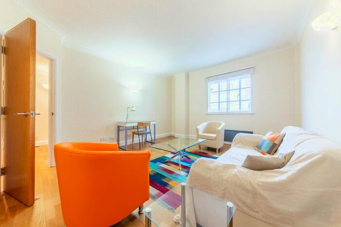 1 Bedroom Flat To Rent In North Block, County Hall Apartments, D Belvedere Road, London, SE1