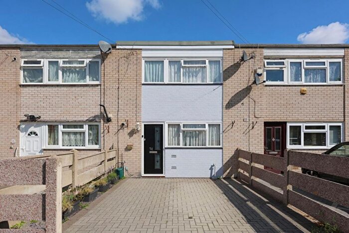3 Bedroom Terraced House For Sale In Leybourne Road, Hillingdon, UB10