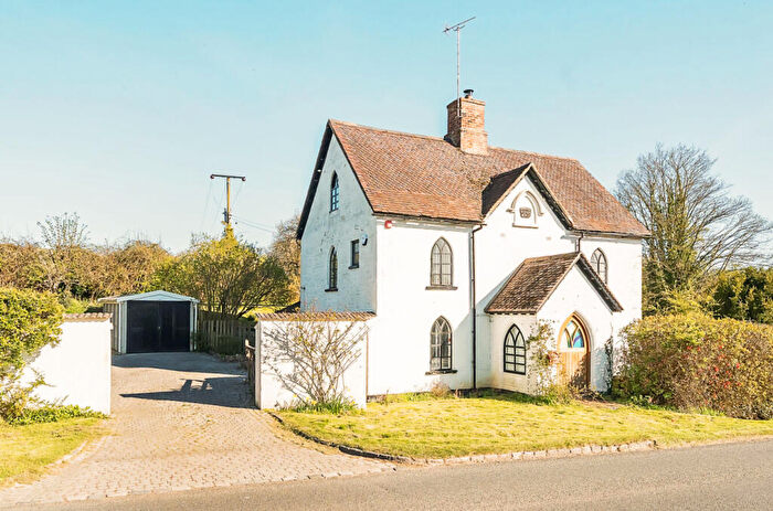 4 Bedroom Detached House For Sale In Eckington Road, Bredon, Tewkesbury, GL20