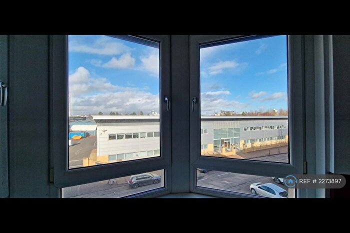 2 Bedroom Flat To Rent In Brand Street, Glasgow, G51