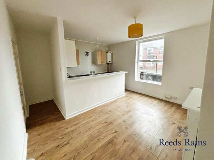 1 Bedroom Apartment To Rent In Coltman Street, Hull, East Riding Of Yorkshi, HU3