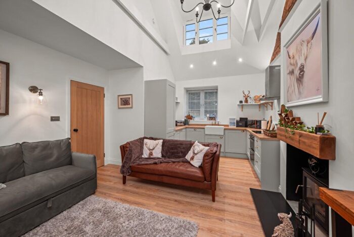 2 Bedroom Cottage For Sale In Kilnbank Lane, Kirriemuir, DD8
