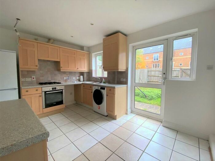 4 Bedroom House To Rent In Tollington Way, Upper Holloway, London, N7