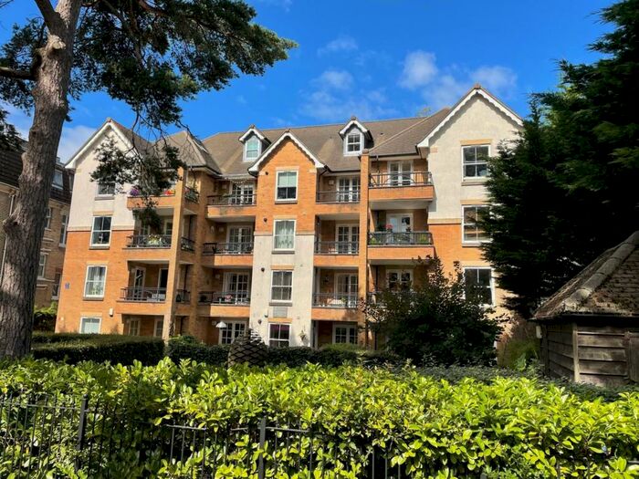 2 Bedroom Flat To Rent In Bournemouth, BH1