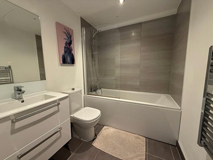 2 Bedroom Flat To Rent In Cotton House, Lombard Street, Birmingham, B12