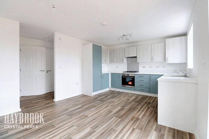 3 Bedroom Semi-Detached House For Sale In Burrows Way, Brimington, S43