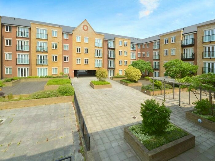 2 Bedroom Flat To Rent In Black Eagle Drive, Northfleet, Gravesend, Kent, DA11