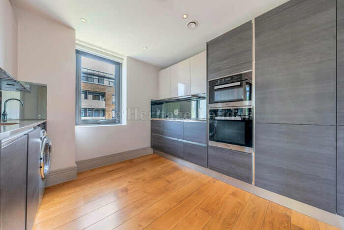 1 Bedroom Flat To Rent In Cecil Grove, St Edmunds Terrace, NW8