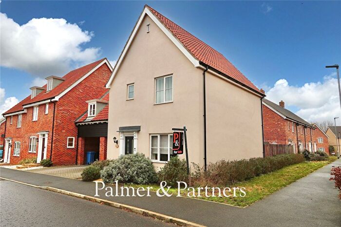 3 Bedroom Link Detached House For Sale In Stoddart Road, Bramford, Ipswich, Suffolk, IP8