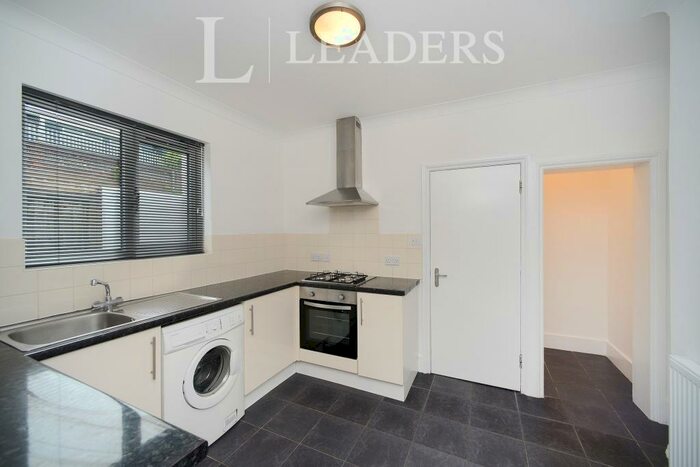 1 Bedroom Apartment To Rent In Fonthill Road, Hove, BN3