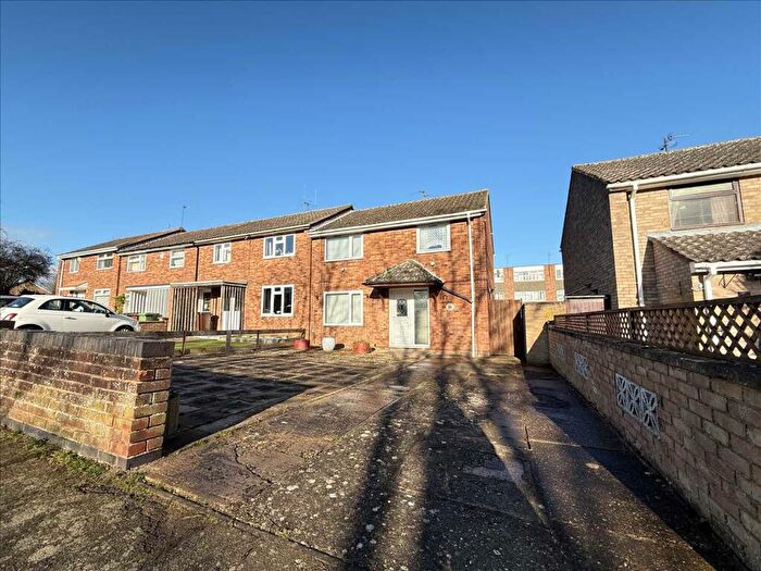 3 Bedroom End Of Terrace House For Sale In Nene Crescent, Corby, NN17