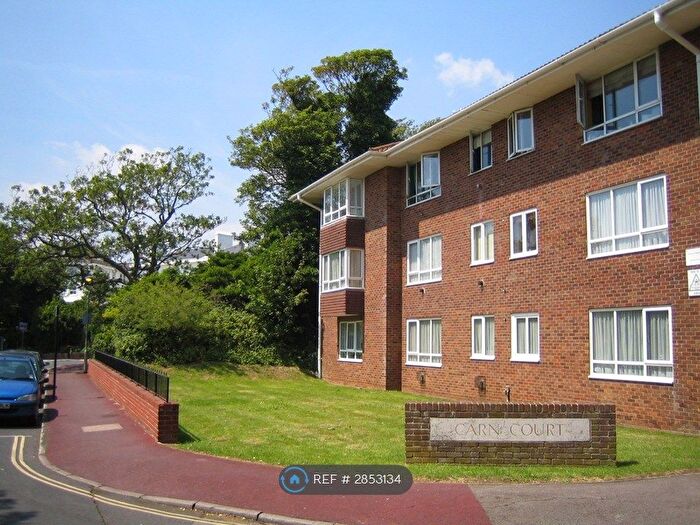 2 Bedroom Flat To Rent In North Drive, Brighton, BN2