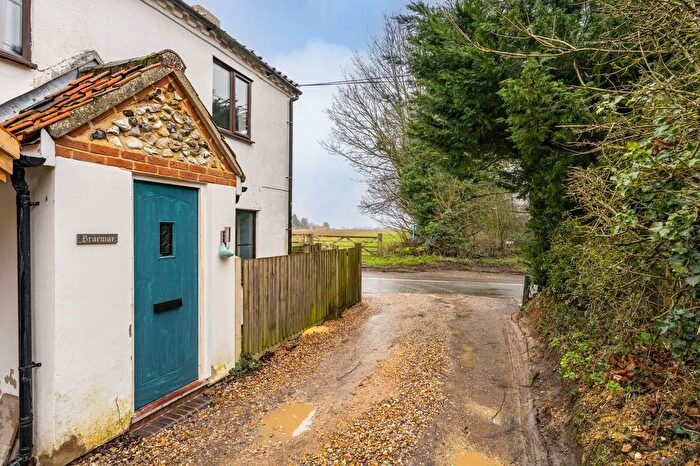 3 Bedroom Semi-Detached House For Sale In Litcham Road, Great Dunham, PE32