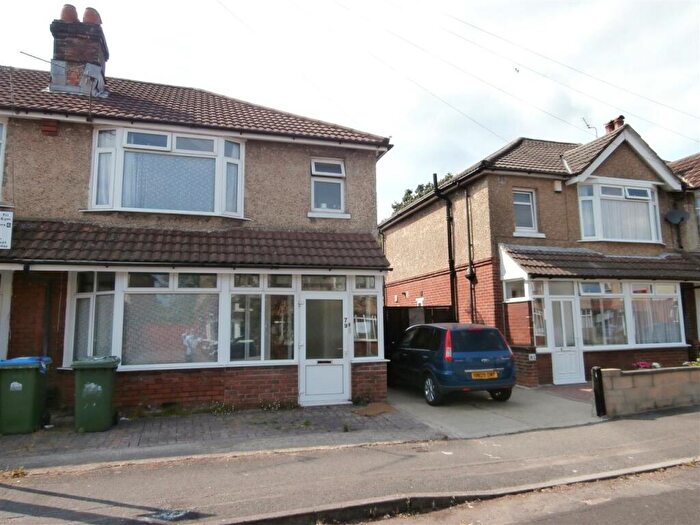 7 Bedroom Semi Detached House To Rent In Uppershaftesbury Avenue, ***, Southampton, SO17