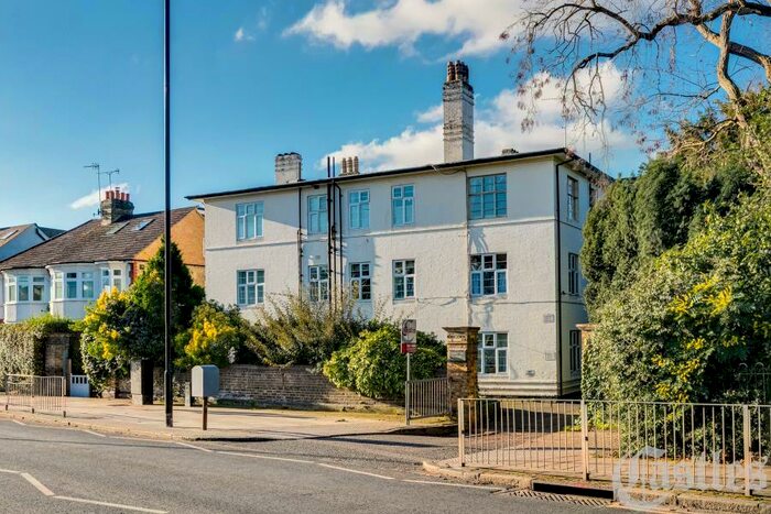 Flat To Rent In Chestnut Court, Crouch End, N8