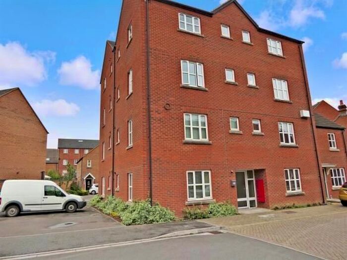 1 Bedroom Flat To Rent In Massingham Park, Taunton, TA2