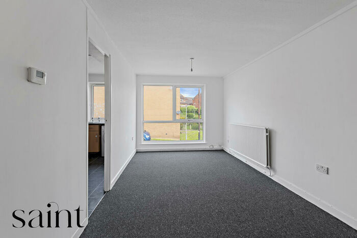 1 Bedroom Flat To Rent In Princess Close, Gedling, Nottingham, NG4