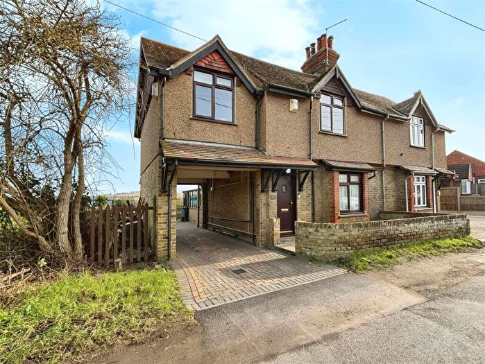 3 Bedroom House For Sale In Gore Green Road, Higham, Rochester, ME3