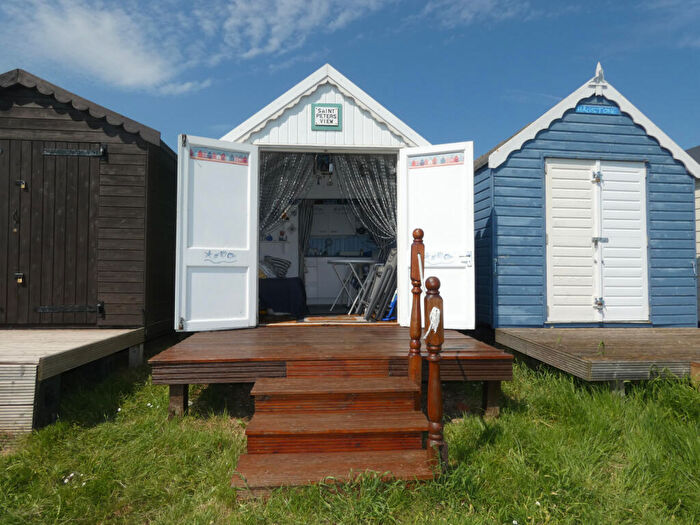 Chalet For Sale In West Mersea, CO5