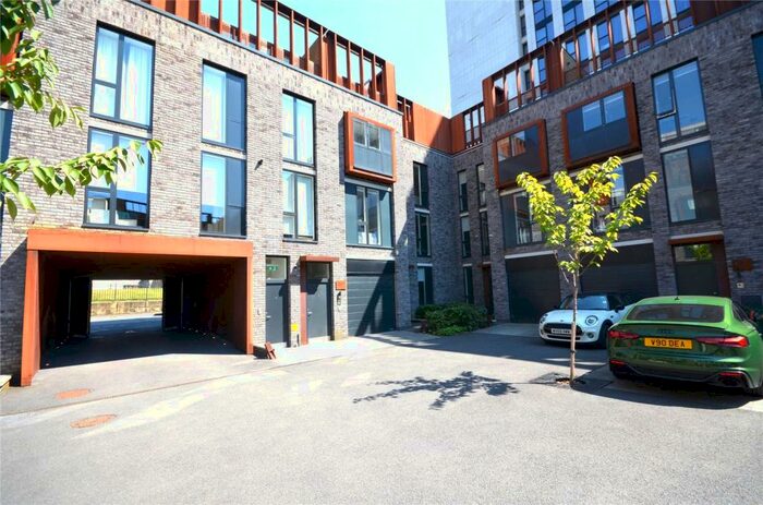 3 Bedroom House To Rent In Arundel Street, Manchester, M15