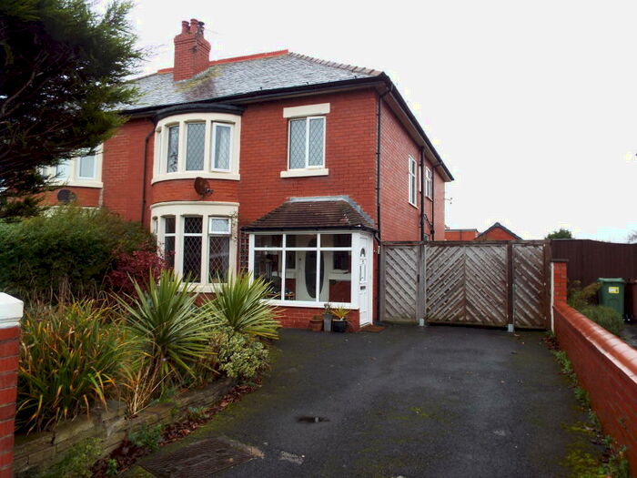 4 Bedroom Semi-Detached House To Rent In St Patricks Road, Lytham St Annes, FY8