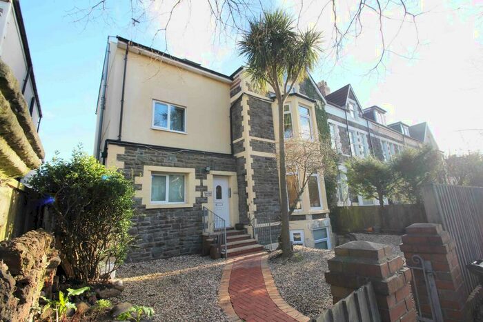2 Bedroom Apartment To Rent In Richmond Road, Roath, Cardiff, CF24