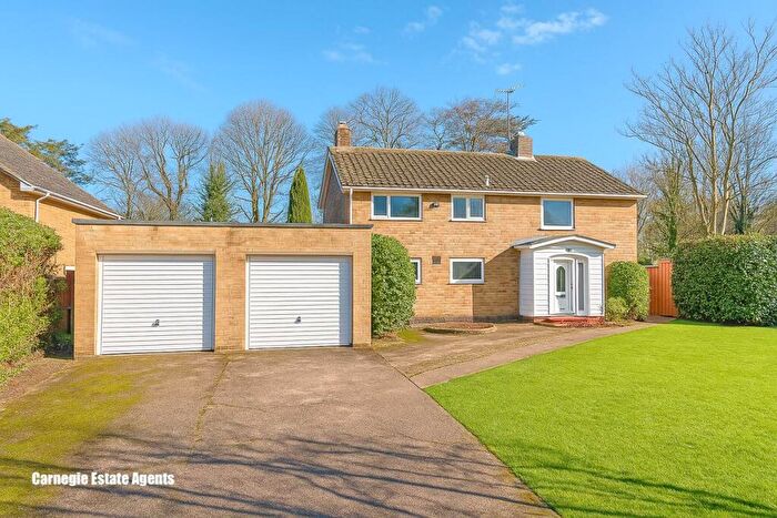 5 Bedroom House To Rent In Fern Grove, Welwyn Garden City, Herts, AL8