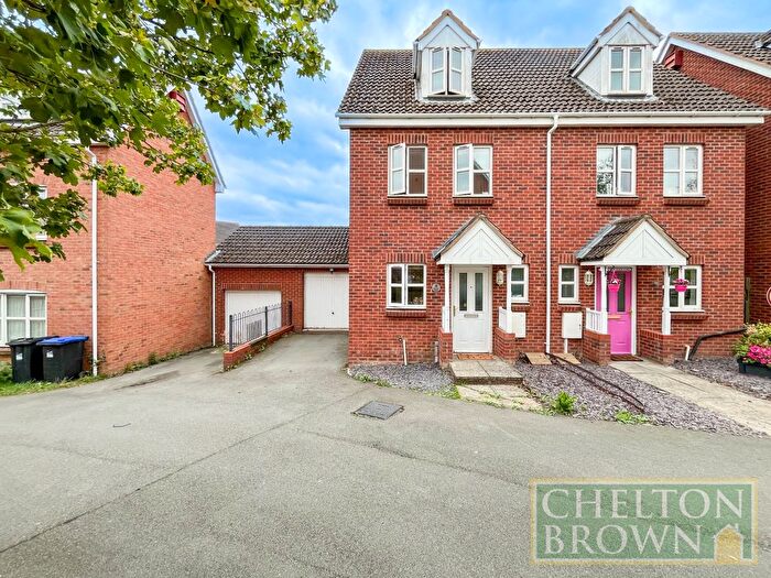 3 Bedroom Semi-Detached House For Sale In Hanbury Close, Daventry, Northamptonshire, NN11