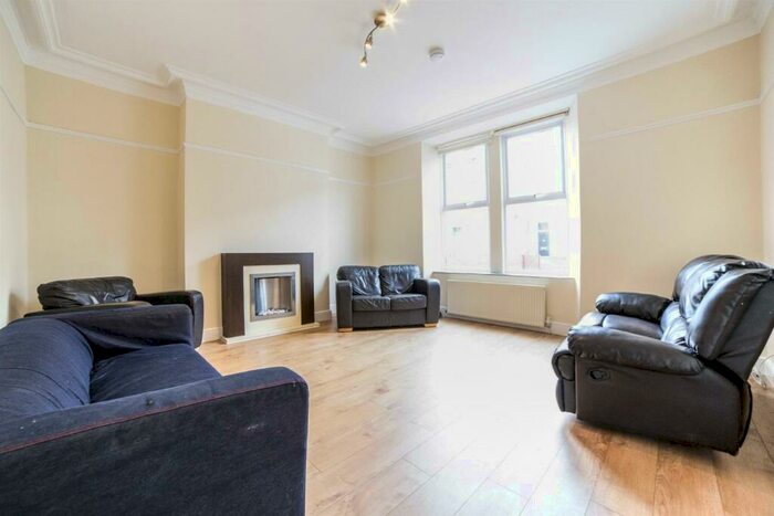 6 Bedroom Terraced House To Rent In &#pppw - Chester Street, Sandyford, Newcastle Upon Tyne, NE2
