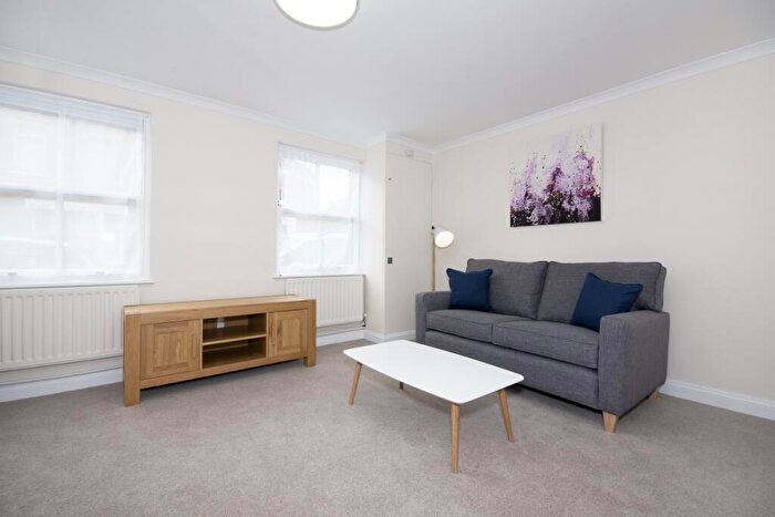 2 Bedroom Apartment To Rent In St Thomas St, Central Oxford, OX1