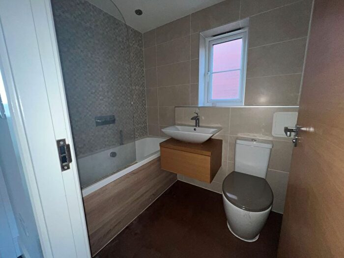 2 Bedroom Semi-Detached House For Sale In Meltonfield Goldthorpe, Rotherham, South Yorkshire, S63