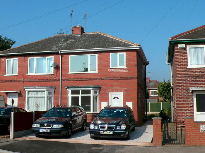 1 Bedroom Flat To Rent In Hardy Road, (Ground Flat), DN2