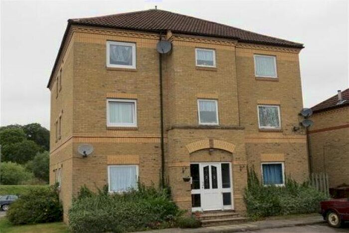 1 Bedroom Flat To Rent In Station Way, Malton, YO17