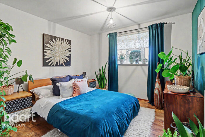 2 Bedroom Flat For Sale In Canterbury Road, Croydon, CR0