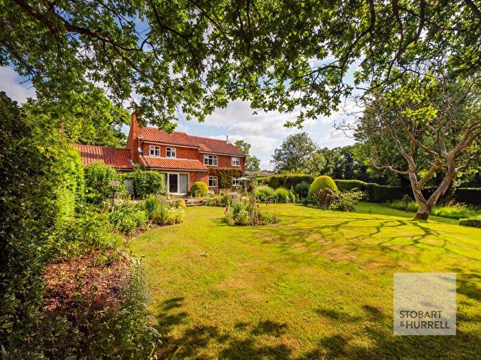 4 Bedroom Character Property For Sale In Frankfort Farm, Broad Road, Worstead, Norfolk, NR28