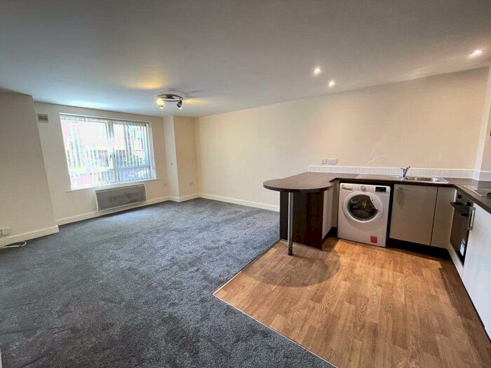 2 Bedroom Apartment To Rent In Paget Street, Loughborough, LE11