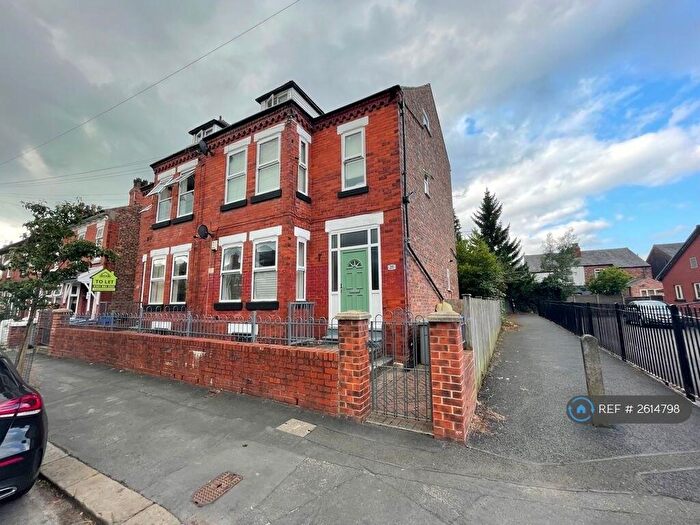 1 Bedroom Flat To Rent In Delamere Road, Urmston, Manchester, M41