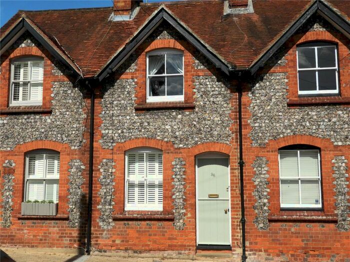 2 Bedroom Terraced House To Rent In West Street, Henley-on-Thames, Oxfordshire, RG9