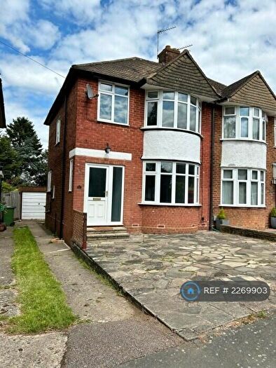 3 Bedroom Semi-Detached House To Rent In Oulton Crescent, Potters Bar, EN6