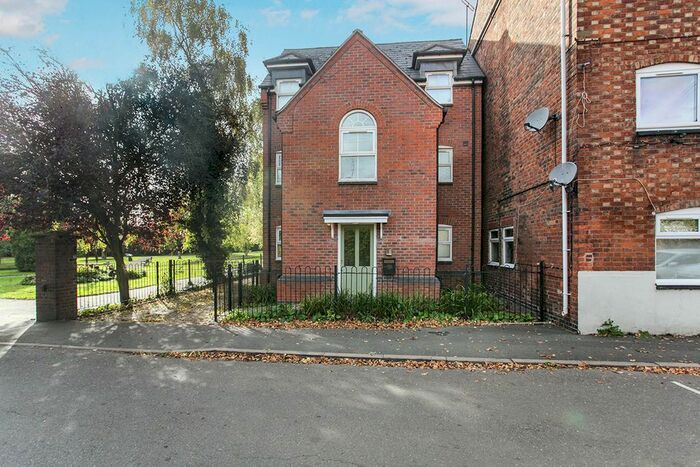 1 Bedroom Flat To Rent In Rye Piece Ringway, Bedworth, Warwickshire, CV12