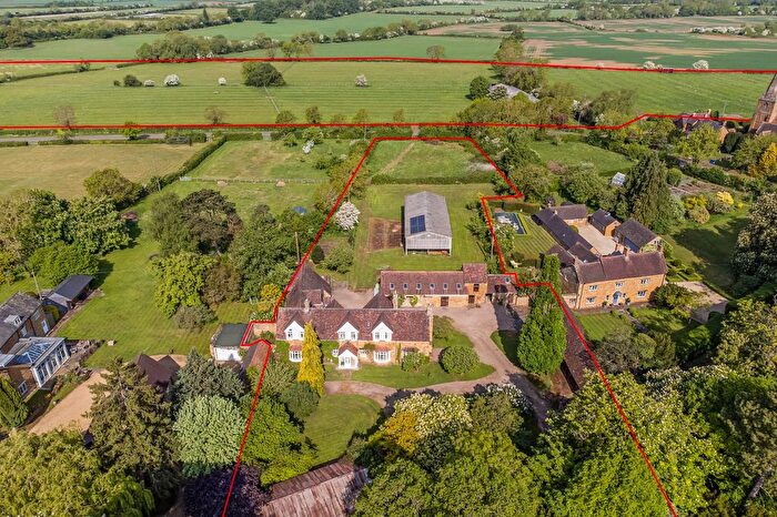 5 Bedroom Equestrian Property For Sale In Radway, Warwick, Warwickshire, CV35